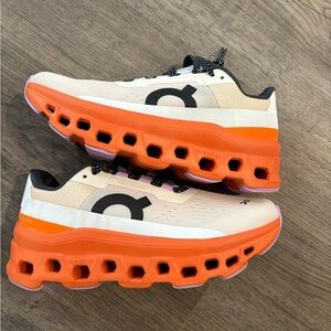 Women’s size 4 On cloudmonsters